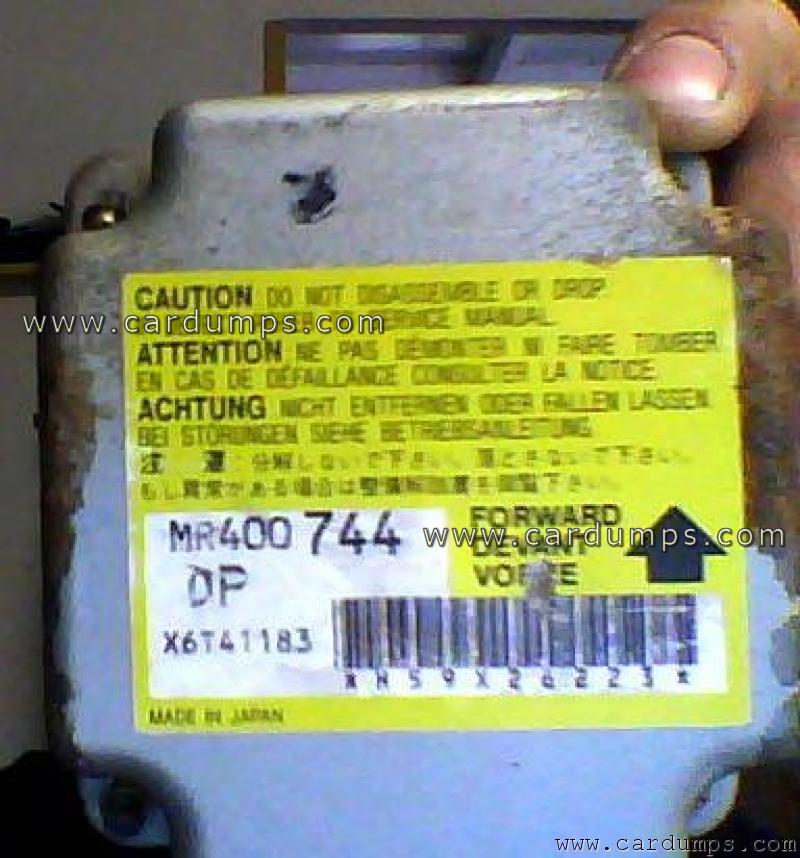 Mitsubishi L 200 airbag 93c56 MR400744 DP  X6T41183