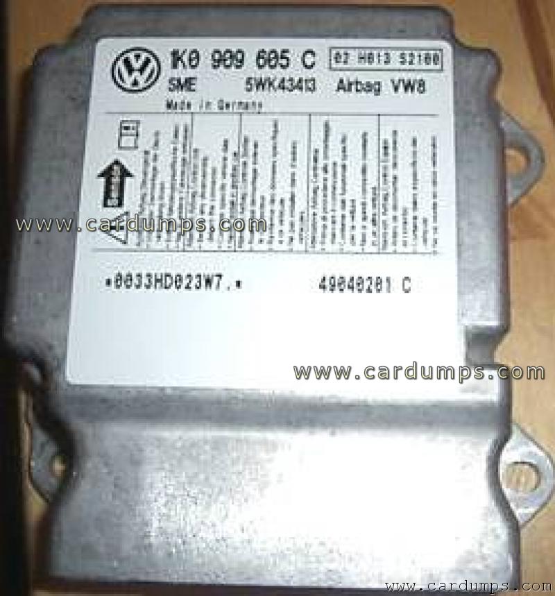 Volkswagen Golf airbag 95160 1K0 909 605 C Siemens 5WK43413