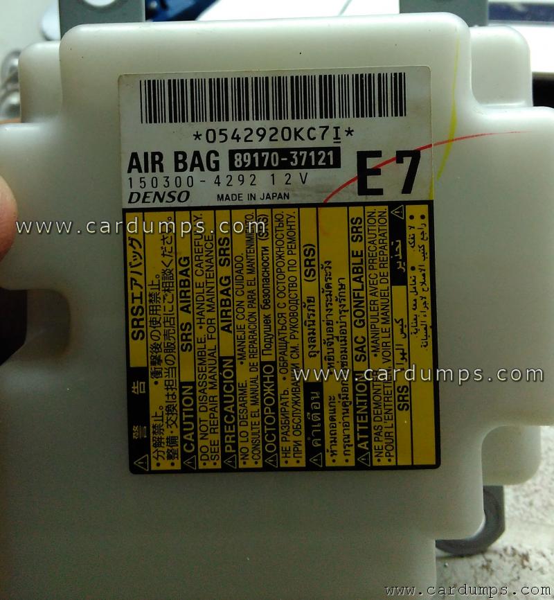 Toyota Dyna airbag 93c56 89170-37121 Denso 150300-4292