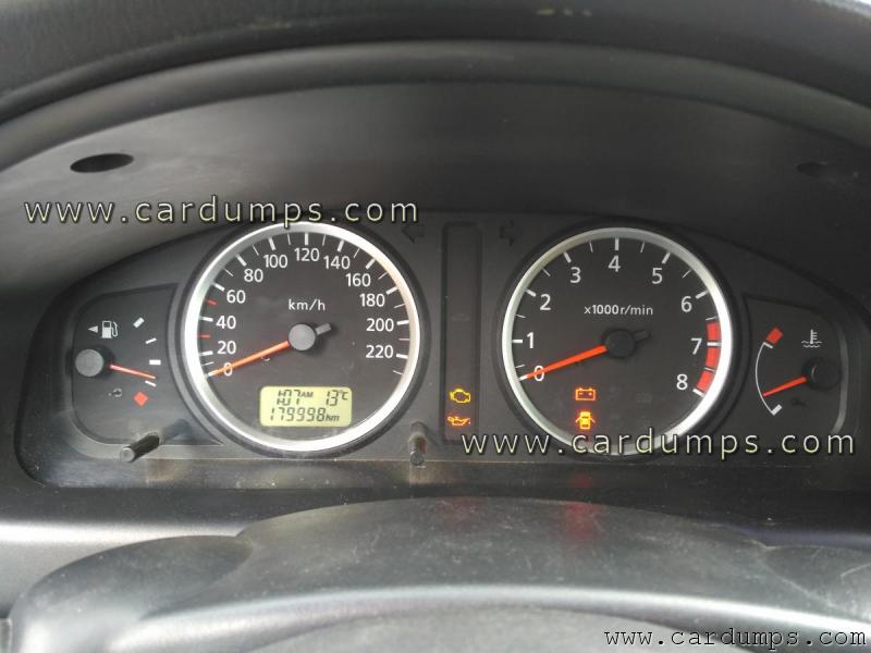 Nissan Almera 2005 dash 93c66 BN913