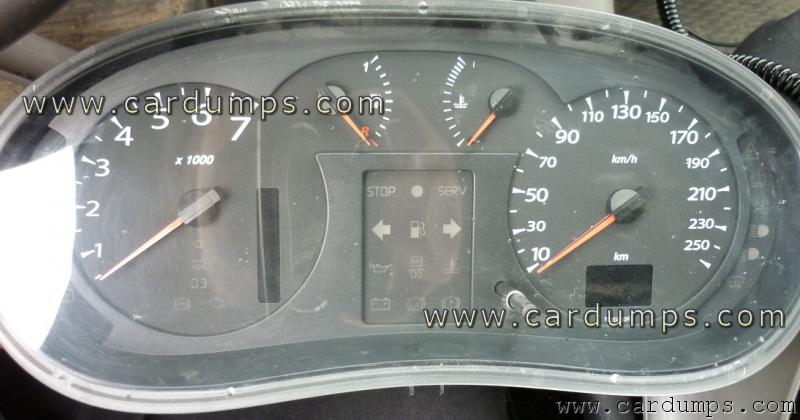 Renault Symbol 2008 dash MC68HC08AZ32 8200/748/173