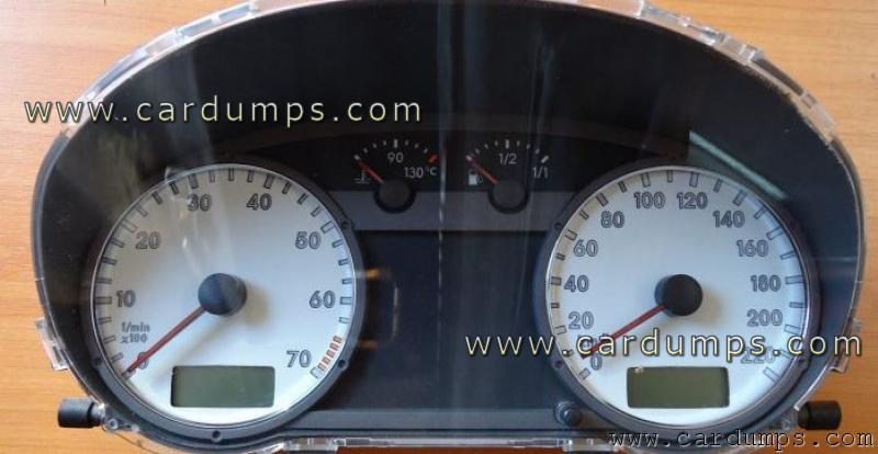 Volkswagen Pointer 2006 dash 25040 5X0 920 826